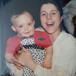 Meet your Posher, Lorraine